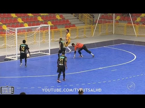 Falcão marca três, e Magnus vence Pulo do Gato em amistoso na Arena