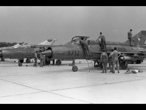 1/3 Sloužil jsem vlasti, na letišti v Přerově. 1. díl