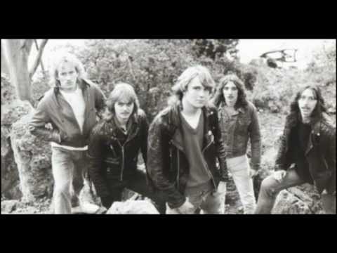 Night Vision - Breaking The Chains (NWOBHM)