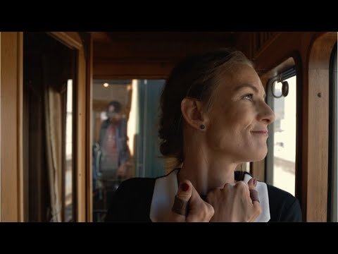 Trailer (3/4) für das Theaterstück "Von blindem Adel und scharfen Zungen – Ein Zug ins Verderben".