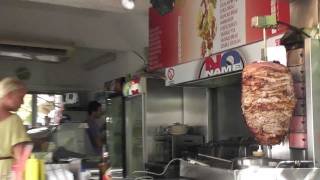 preview picture of video 'No Name Skiathos kebab and Dolce Crepes, Skiathos island ,Greece'
