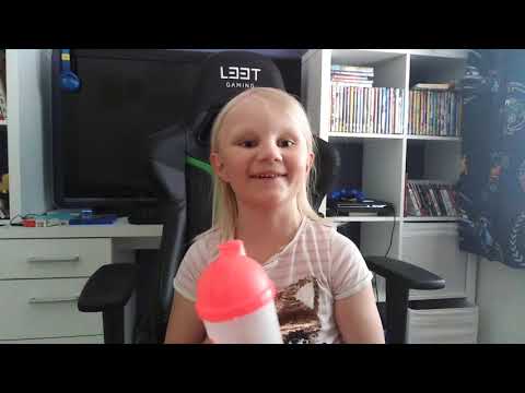 Veruska maistelee kirpeitä karkkeja