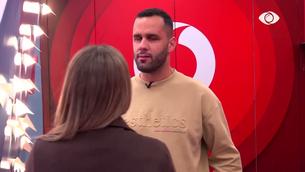 E qara jote…/ Stenaldo bisedon me Juelën, banorja: Ti nuk je koherent