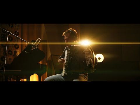 Paolo Buonvino - Spunta lu suli (soundtrack from Il Gattopardo)