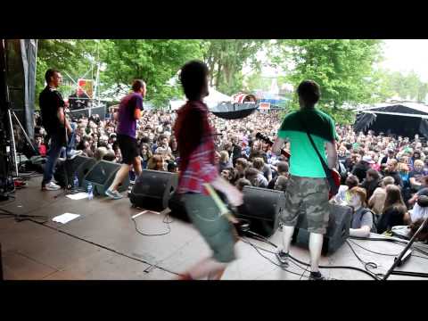 Striking Justice - Live to die @ Bevrijdingsfestival (stage view)