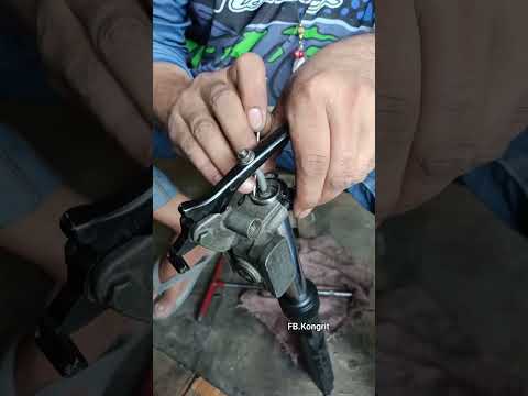 แกะกิ๊บล็อคหัวโช๊คง่ายๆ ด้วยเครื่องมือDIY ทำเอง😍 #motorcycle  #automotivetools #ช่างซ่อมมอไซค์ #diy