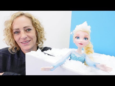 Spielspaß mit Puppen - Elsa besucht Nicole - Spielzeug für Kinder