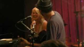 Emily Haines and James Shaw of Metric - Live It Out (live)