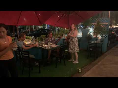 Bluegrass Live Music @ Caravan of Dreams