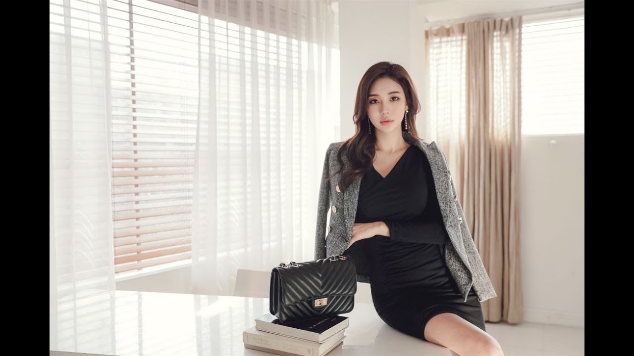 Korean fashion - Park Da Hyun so beautiful with Jeans Set and Office Dress