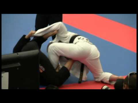 Xande Ribeiro x Romulo Barral:  2012 Abu Dhabi Trials (San Diego)