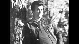 Conway Twitty - She's Got A Single Thing In Mind