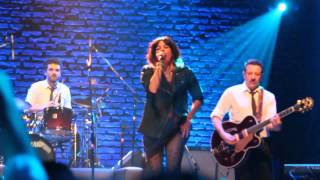 Con mis manos - Bebe - Niceto Club 08/04/2013