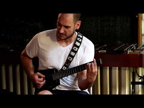 Live in Berlin: The Instincts - A feast for one (Sareski)