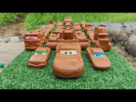Disney Pixar Cars Lightning McQueen, Mater, Chick Hicks | Muddy toys fall into the water #8
