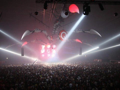 Steve Angello & Laidback Luke vs Eric Prydz - Be vs Pjanoo (E-Supu Bootleg) DEMO!