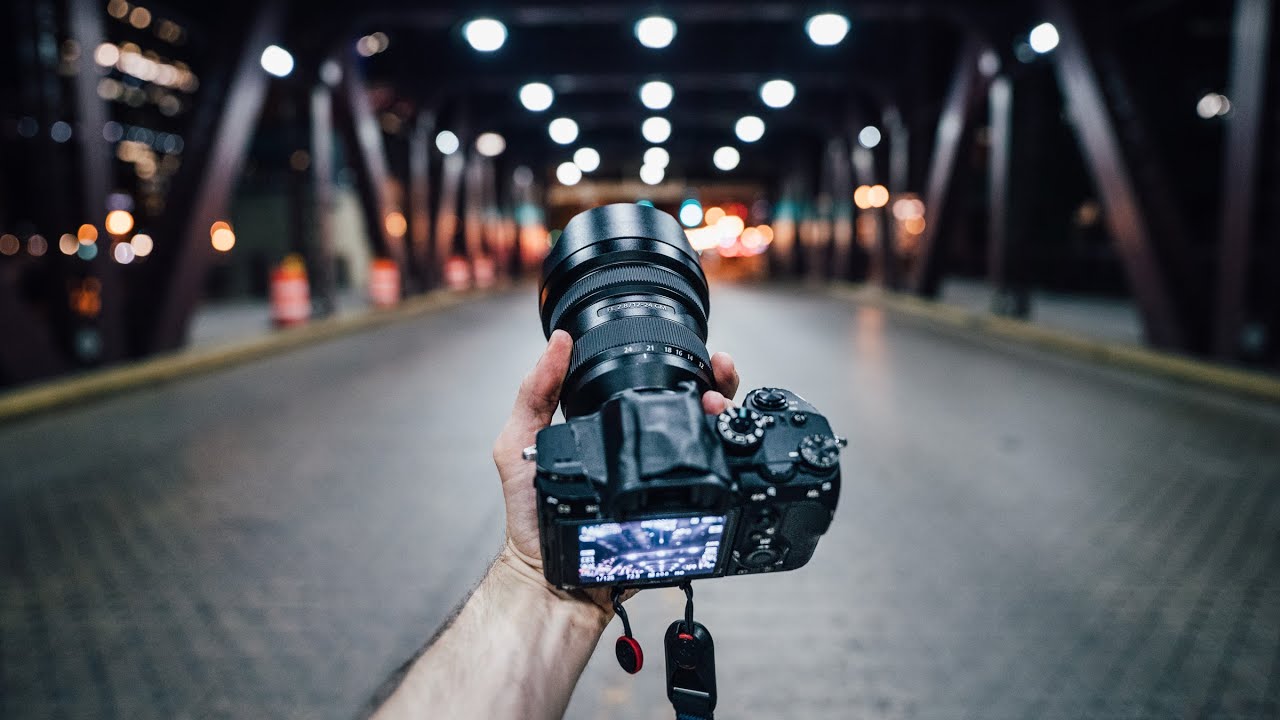 Shooting ultra wide night street photography ideas by pierre lambert