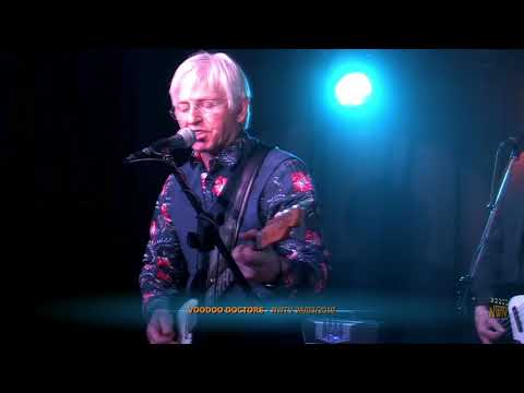 08 Can't By Me Love - VOODOO DOCTORS