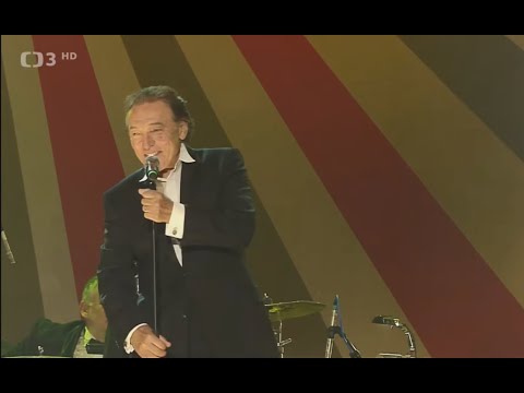Karel Gott - Angelina (2013, live)
