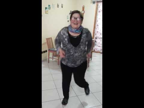 La nonna che  balla