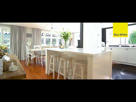 38 Ranui Road - Heather Walton