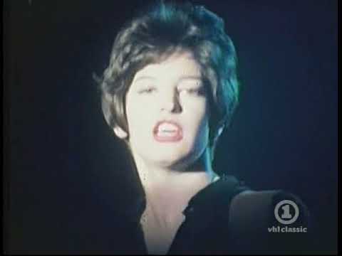 🎵🎵🎵MILES AWAY di Holly and the Italians ‎(🎧🎧 Rock,Pop)🎵🎵🎵