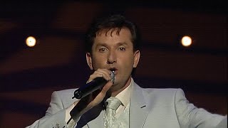 Daniel O&#39;Donnell - Wooden Heart (Live at Waterfront Hall, Belfast)