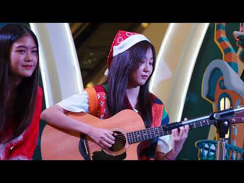 261221 [Fancam] Meeyok Melonpan - ทาสแมว acoustic (Original by Honey toast)
