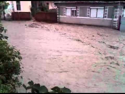 Inundatii la DEDA prin centru