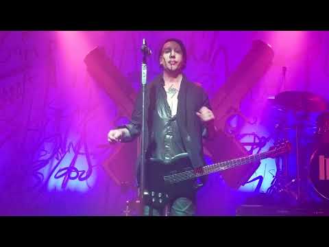 download lagu mp3 mp4 Marilyn Manson Rapids Theatre, download lagu Marilyn Manson Rapids Theatre gratis, unduh video klip Marilyn Manson Rapids Theatre