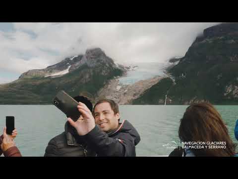 NAVEGACIÓN GLACIARES BALMACEDA Y SERRANO