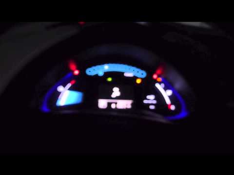 Nissan Leaf. Contacto y arranque.