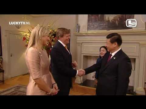 Willy en Max - Surprise act (Ouwe rukchinees) | LUCKYTV (2014)