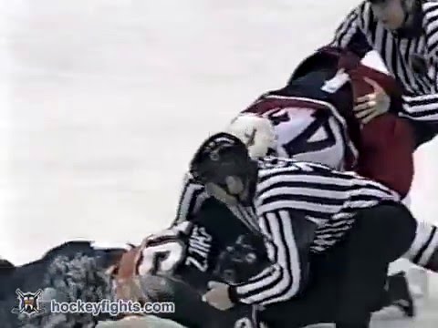 Ray Schultz vs Jody Shelley