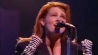Belinda Carlisle - World Without You
