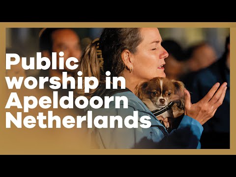 Beautiful Street Worship in The Netherlands, Apeldoorn - Live with Presence Worship on the Streets