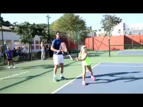 Brenda Fruhvirtova's forehand (2.11.2016)