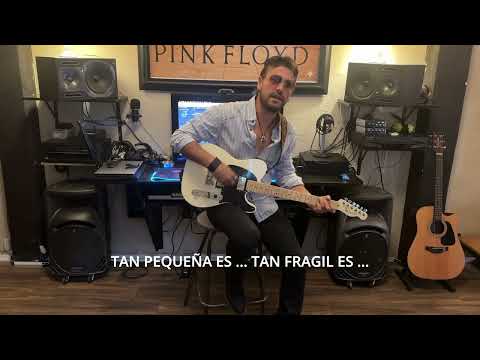 FEDERICO VEGA - PEQUEÑA Y FRAGIL