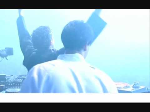 Alpha Twins - Smack my Derb