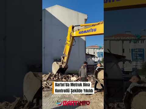Bartın’da Metruk Bina Yıkıldı