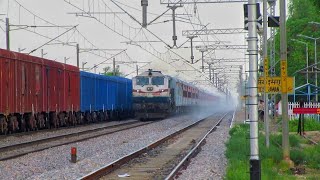 preview picture of video 'Dust Raising EMD Kicks SYWN At MPS || 12428 ANVT-REWA Express || Indian Railways'