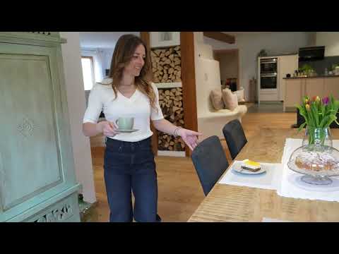Video 11 aus  Mika Hof 360m² Freiraum im Alleinlage mit Terrasse und Bergblick
