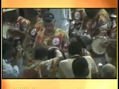 Gyselle Soares arrasa na quadra da Grande Rio