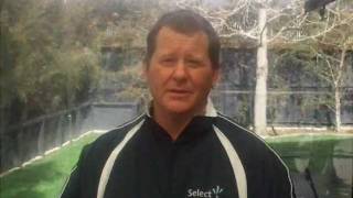 preview picture of video 'Lawn Mowing Services Ellerslie, Remuera, Orakei, Greenlane, Mission Bay'