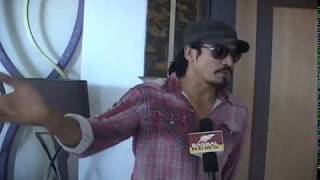 Famous model & actor shawar ali's views on politics video