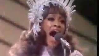 The Three Degrees - TSOP Year of decision medley live 1975