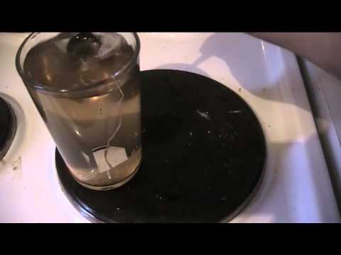 Nyt alkaa pikkusen valoa paistaan risukasaan ja tunelinpäässä näkyy jo pikkusen valoa