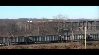 preview picture of video 'Two trains overunder in Perryville'