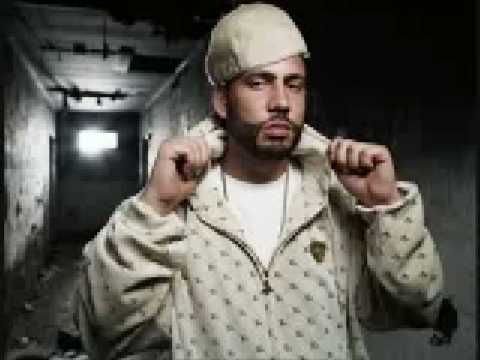 DJ Drama Feat. Akon, Snoop Dogg & T.I. - Day Dreaming