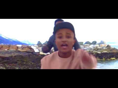 47 - Ft Lil Black Wolverine - (Put ur Handz Up)